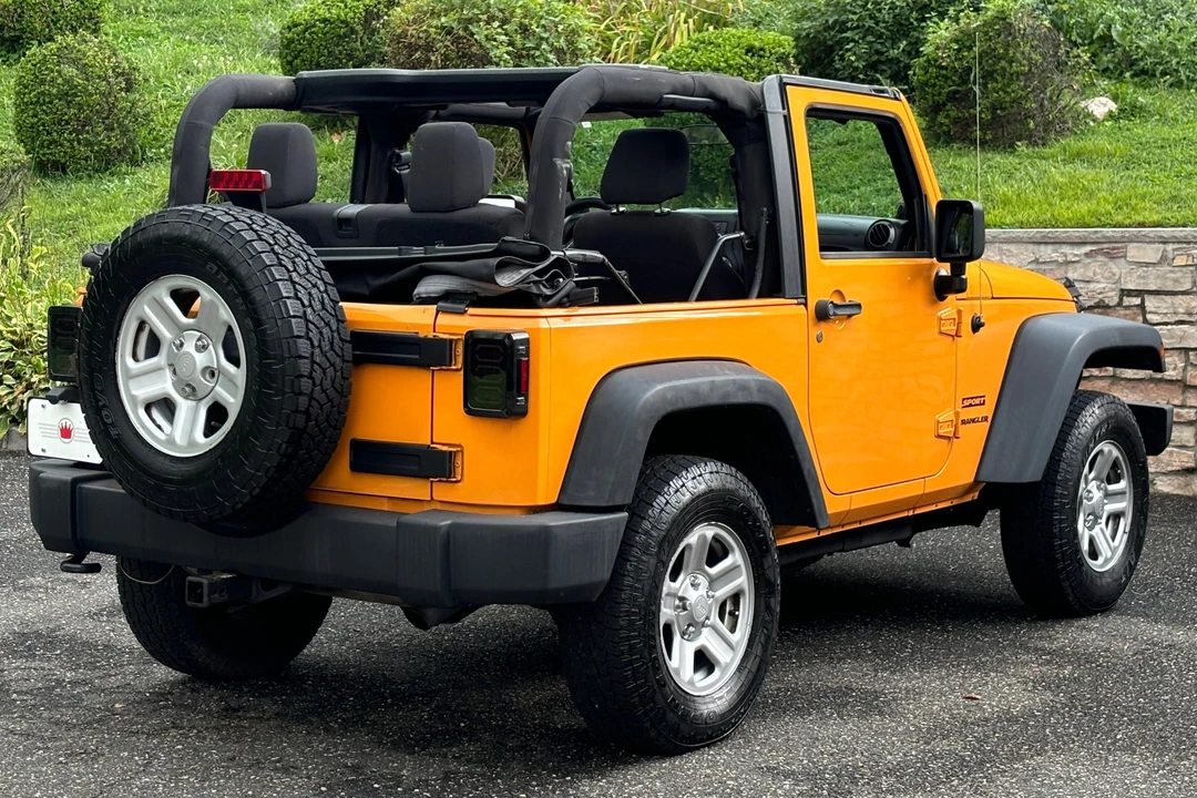 2012 Jeep JK Wrangler - Image 4 of 5
