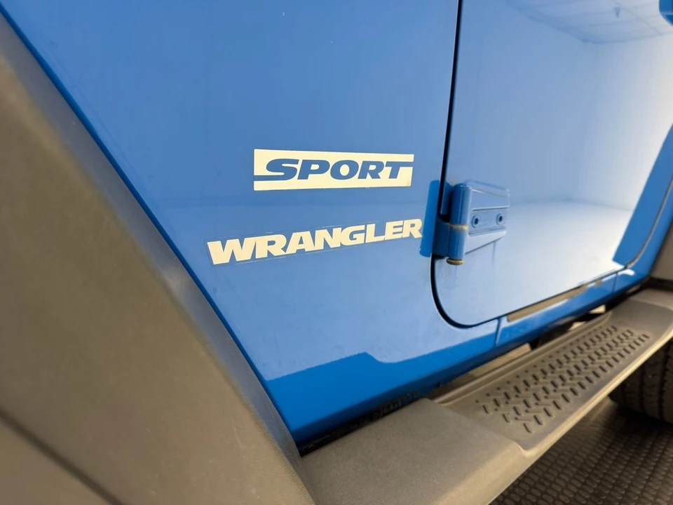 2012 Jeep JK Wrangler - Image 12 of 31