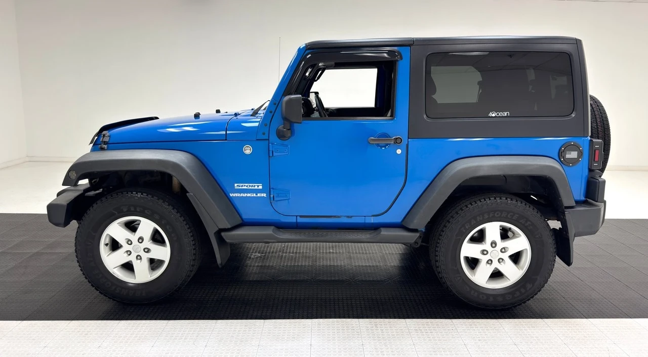 2012 Jeep JK Wrangler - Image 2 of 31