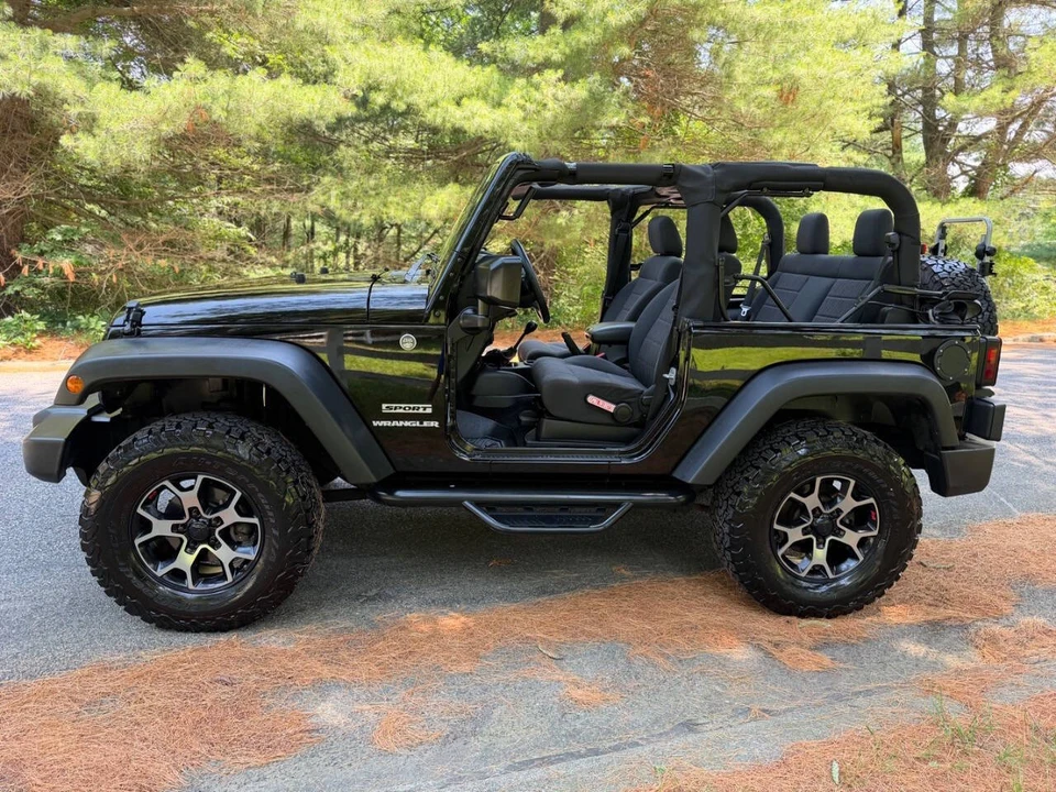 2012 Jeep JK Wrangler - Image 7 of 31