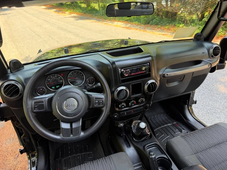 2012 Jeep JK Wrangler - Image 24 of 31