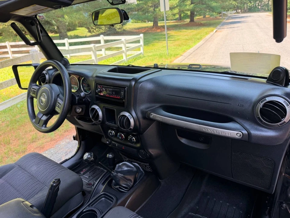 2012 Jeep JK Wrangler - Image 30 of 31