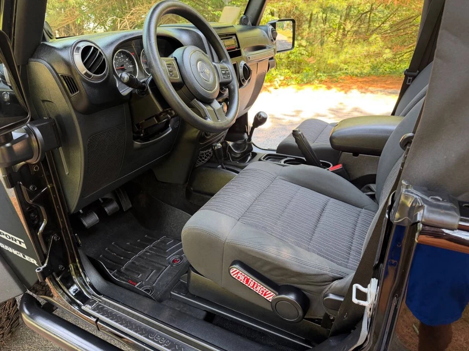 2012 Jeep JK Wrangler - Image 22 of 31