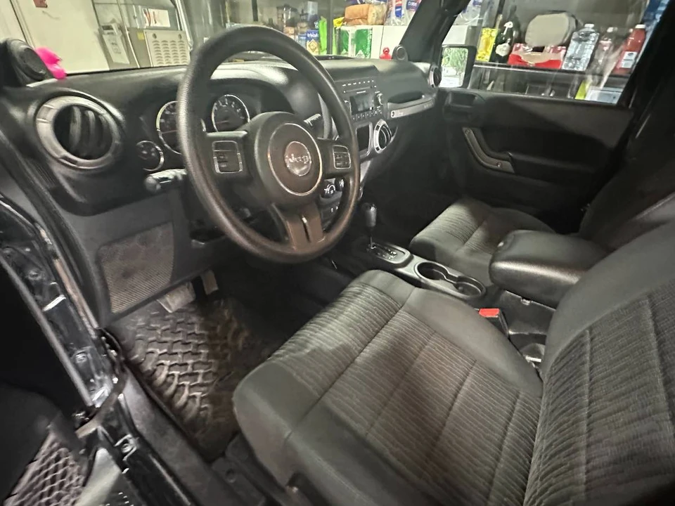 2012 Jeep JK Wrangler - Image 4 of 7