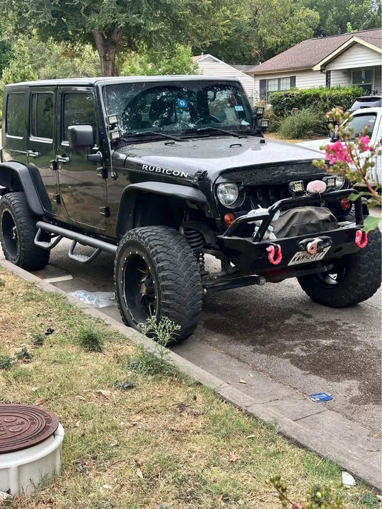 2012 Jeep Wrangler - Image 2 of 10