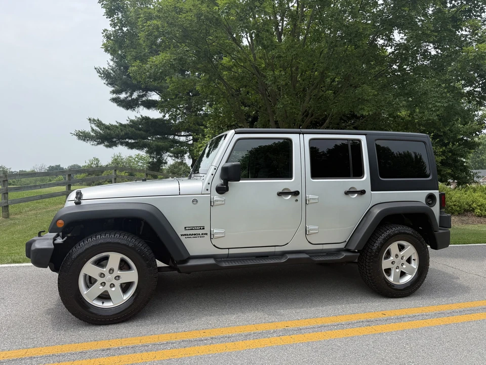 2012 Jeep JK Wrangler - Image 7 of 31