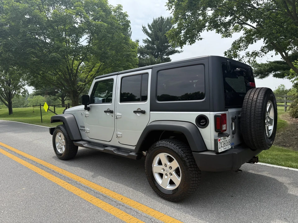 2012 Jeep JK Wrangler - Image 9 of 31