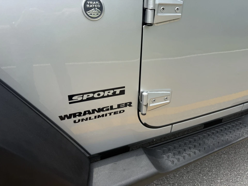 2012 Jeep JK Wrangler - Image 27 of 31