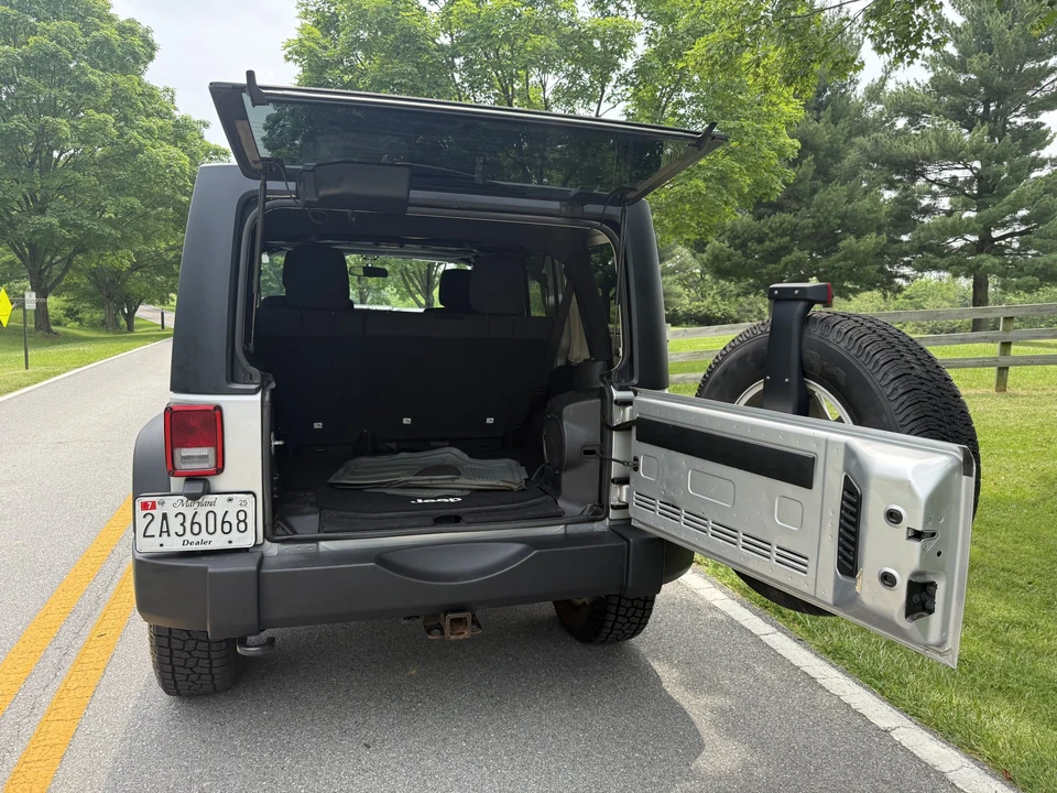 2012 Jeep JK Wrangler - Image 12 of 31