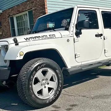 2012 Jeep Wrangler Unlimited Sahara
