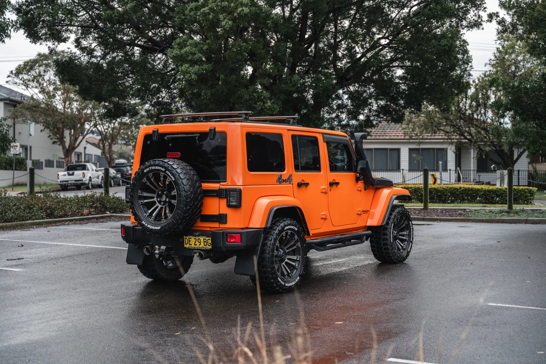 2012 Jeep JL Wrangler - Image 7 of 31