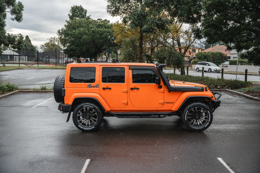 2012 Jeep JL Wrangler - Image 8 of 31