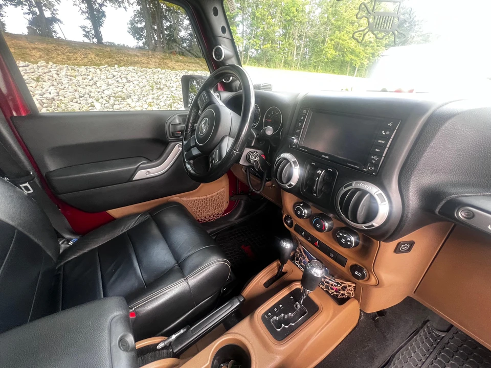 2012 Jeep JK Wrangler - Image 26 of 31