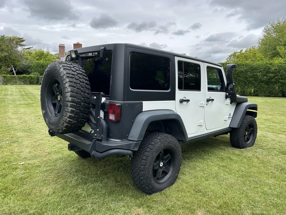 2012 Jeep JK Wrangler - Image 10 of 31