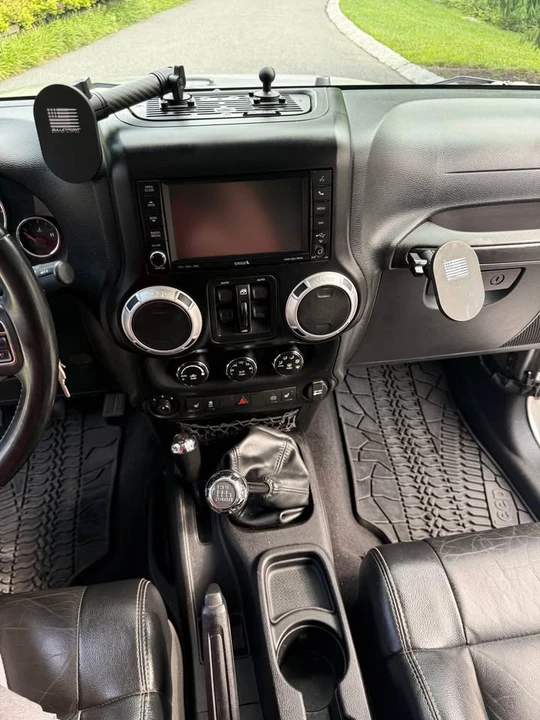 2012 Jeep JK Wrangler - Image 16 of 17