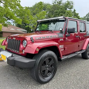 2012 Jeep Wrangler Unlimited Sahara Altitude