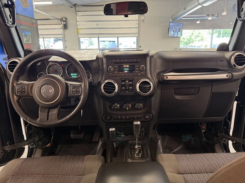 2012 Jeep JK Wrangler - Image 17 of 20