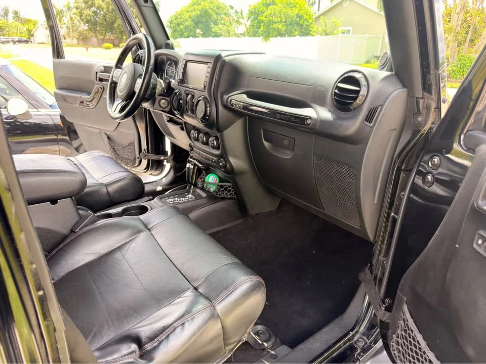 2012 Jeep JK Wrangler - Image 17 of 18