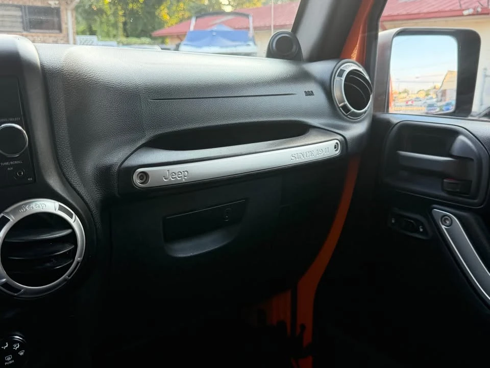 2012 Jeep JK Wrangler - Image 17 of 20