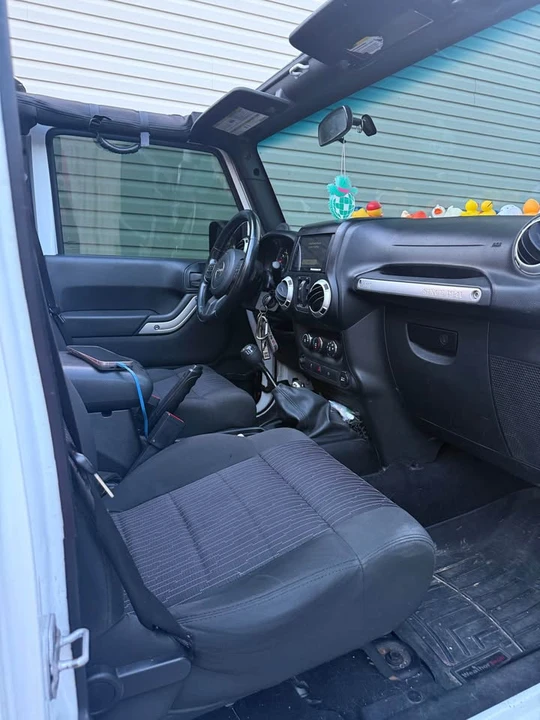 2012 Jeep JK Wrangler - Image 4 of 5