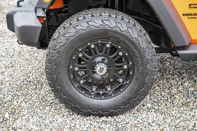2012 Jeep - Image 9 of 31