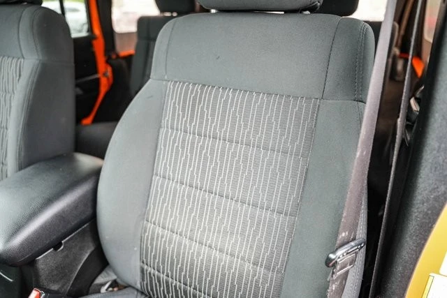 2012 Jeep - Image 22 of 31