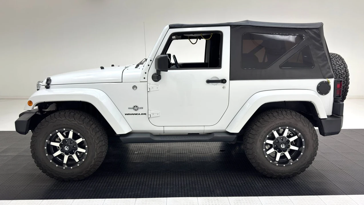 2012 Jeep JK Wrangler - Image 2 of 31