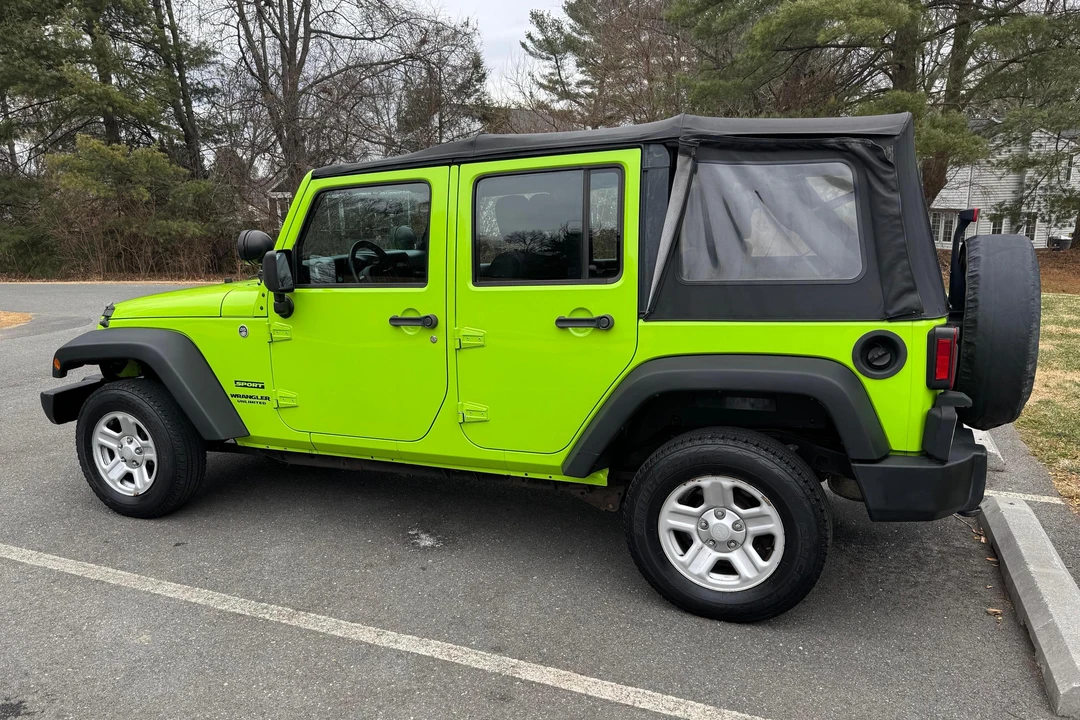 2012 Jeep JK Wrangler - Image 4 of 31