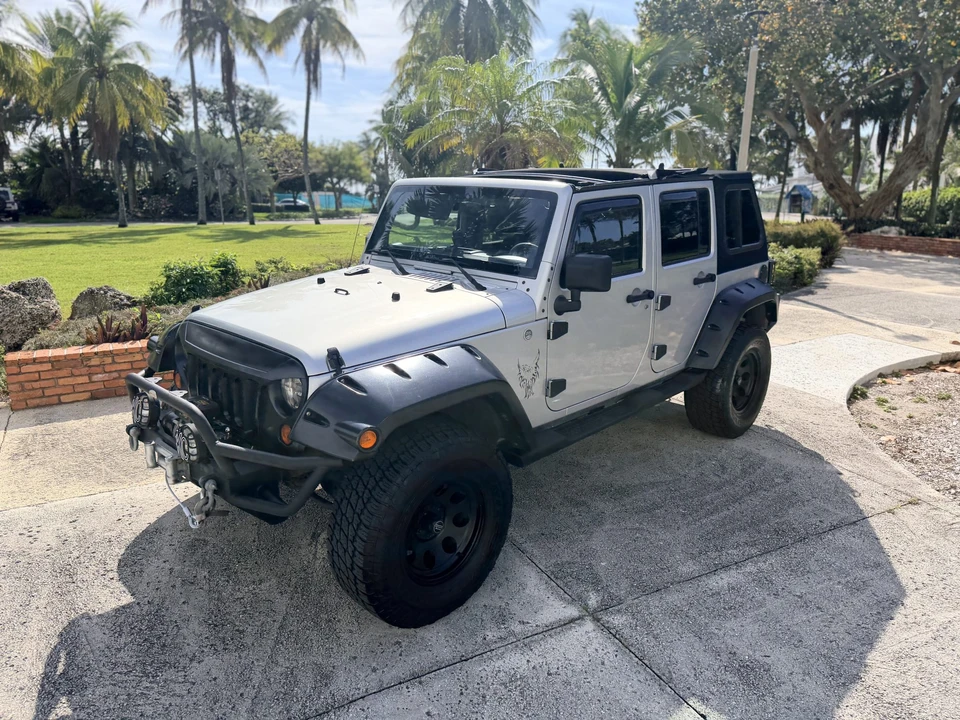 2012 Jeep JK Wrangler - Image 2 of 31