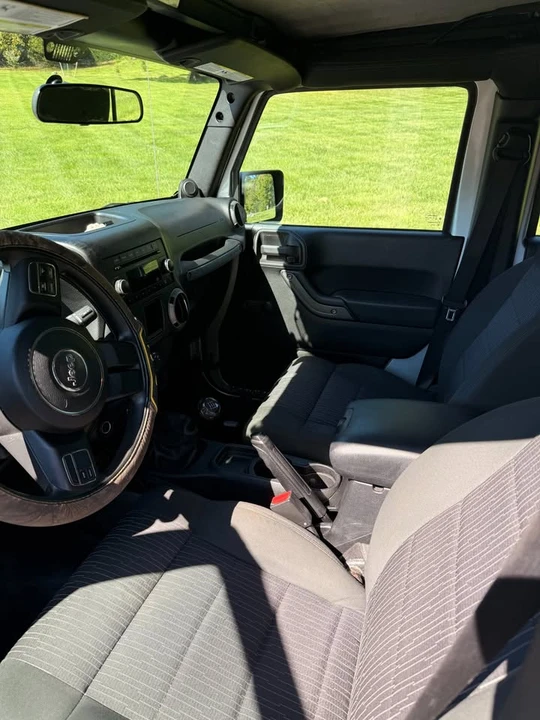 2012 Jeep JK Wrangler - Image 8 of 9