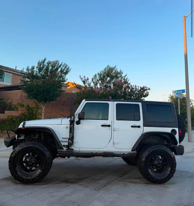 2012 Jeep JK Wrangler - Image 4 of 13