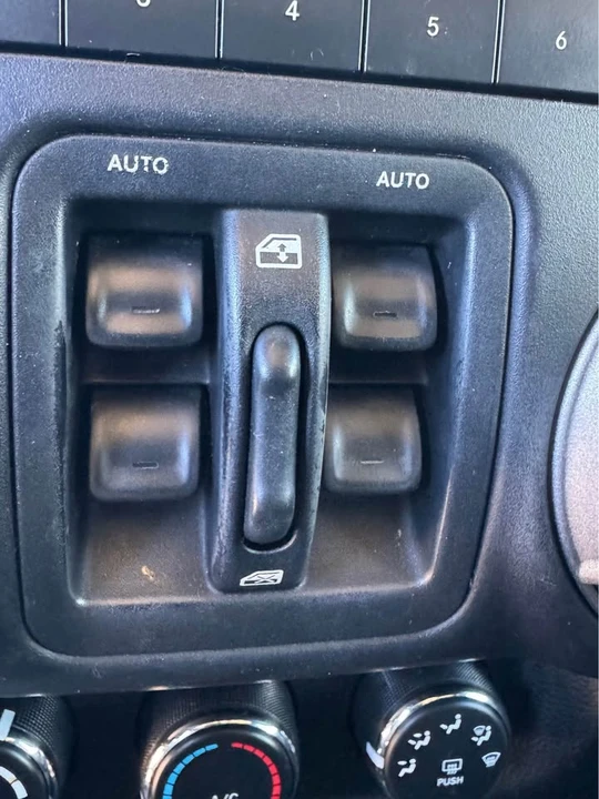 2012 Jeep JK Wrangler - Image 16 of 20