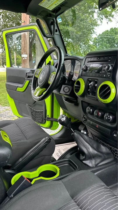 2012 Jeep JK Wrangler - Image 16 of 17