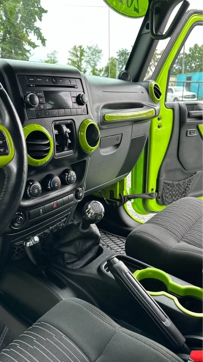 2012 Jeep JK Wrangler - Image 15 of 17