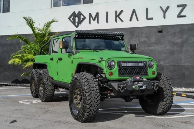 2012 Jeep Wrangler - Image 2 of 31