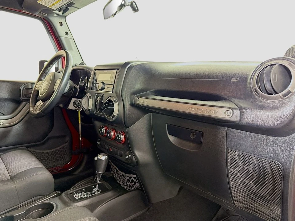 2012 Jeep JK Wrangler - Image 26 of 31