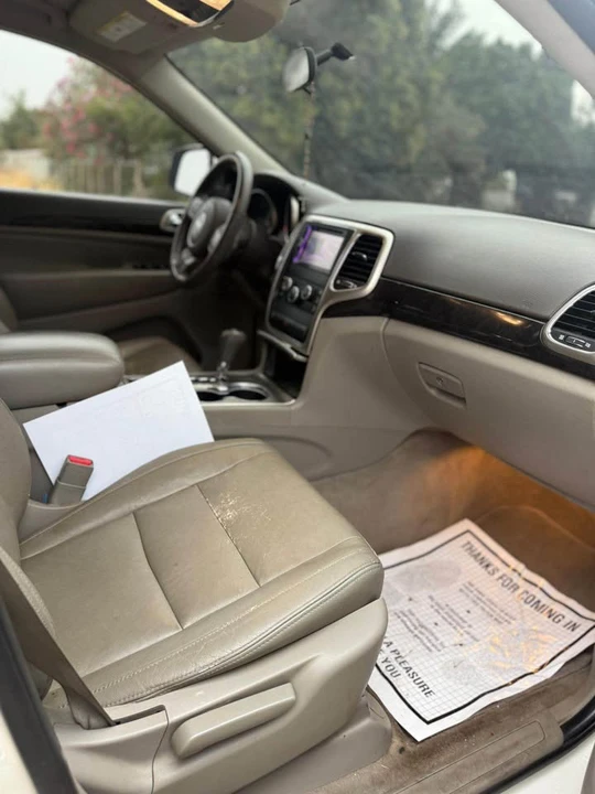 2012 Jeep WK2 Grand Cherokee - Image 4 of 11