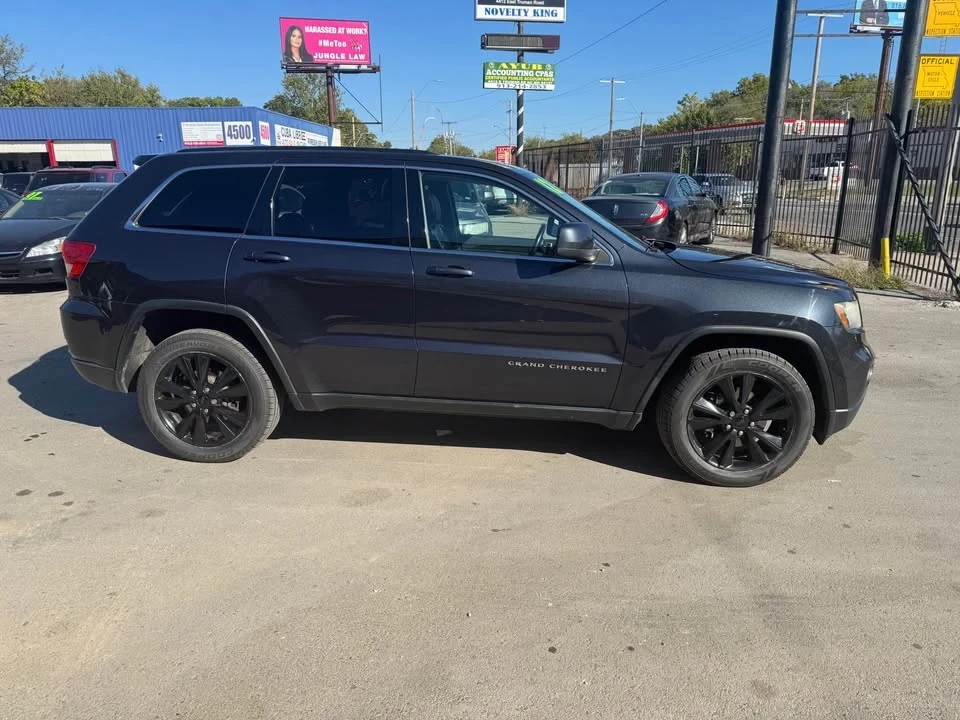 2012 Jeep WK2 Grand Cherokee - Image 2 of 10