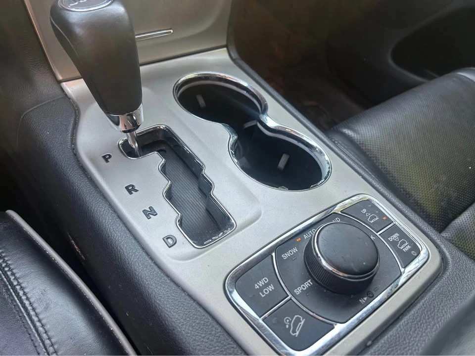 2012 Jeep WK2 Grand Cherokee - Image 10 of 17