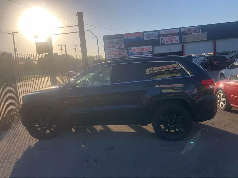 2012 Jeep WK2 Grand Cherokee - Image 3 of 7