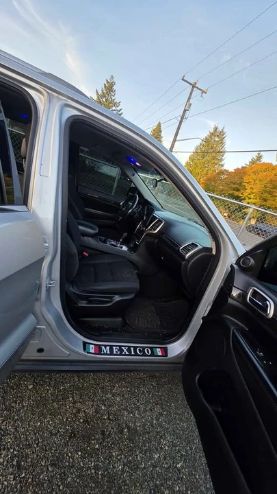 2012 Jeep WK2 Grand Cherokee - Image 7 of 10