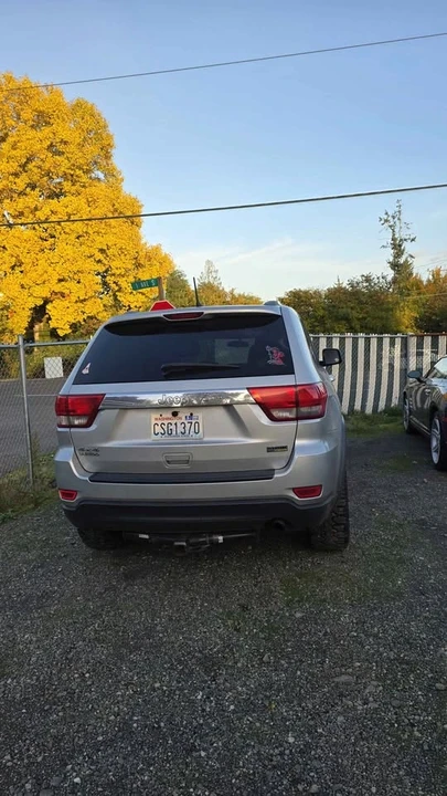 2012 Jeep WK2 Grand Cherokee - Image 2 of 10