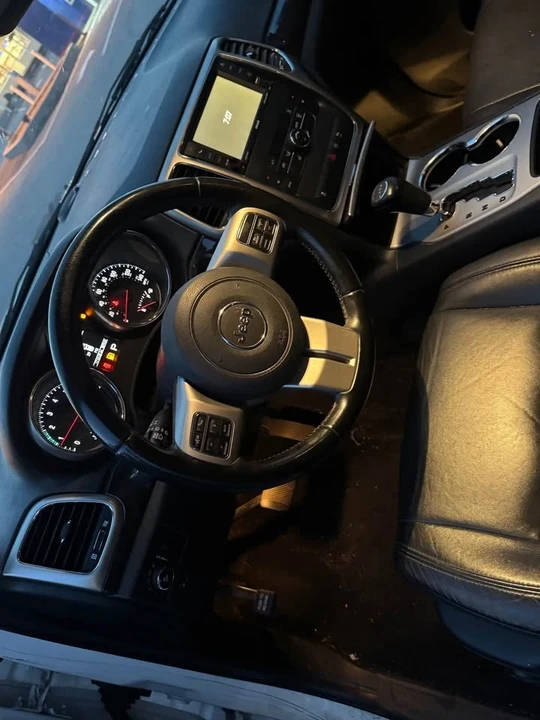 2012 Jeep WK2 Grand Cherokee - Image 11 of 19