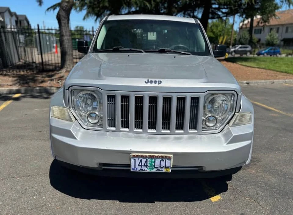 2012 Jeep KK Liberty - Image 3 of 12