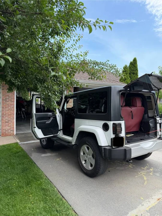 2012 Jeep JK Wrangler - Image 14 of 17