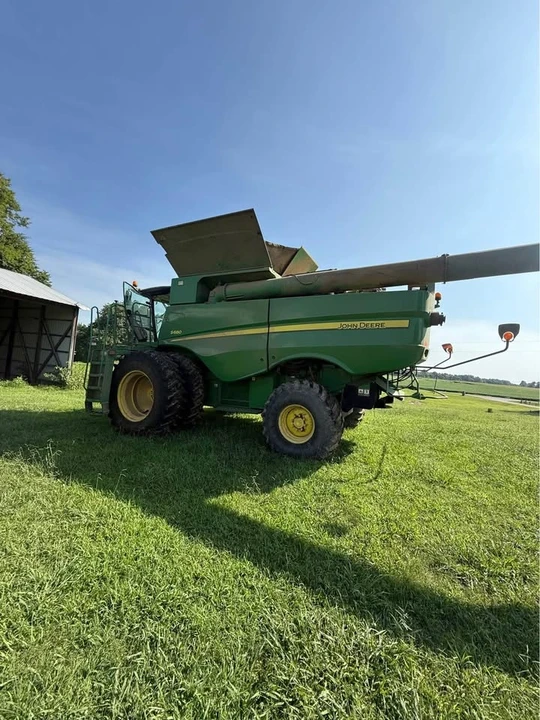 2012 John Deere - Image 4 of 5
