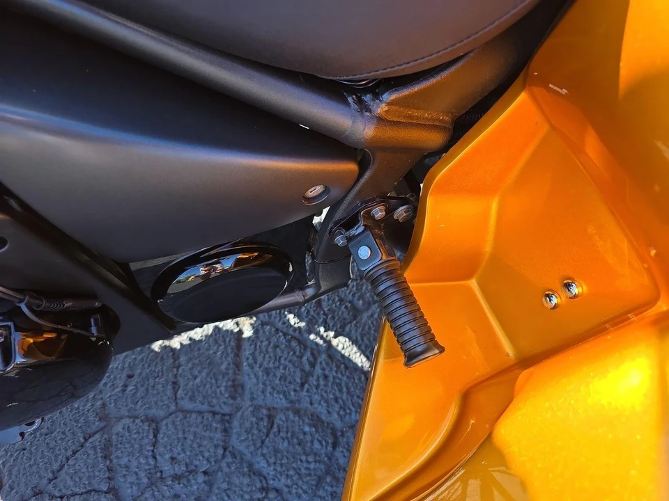 2012 Kawasaki - Image 7 of 12