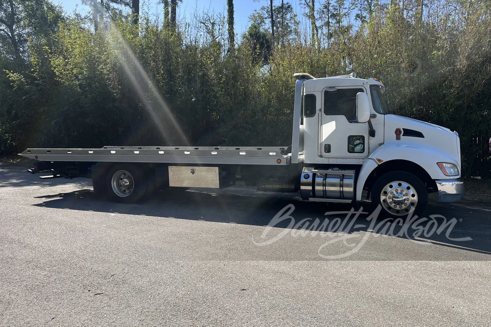 2012 Kenworth - Image 3 of 10