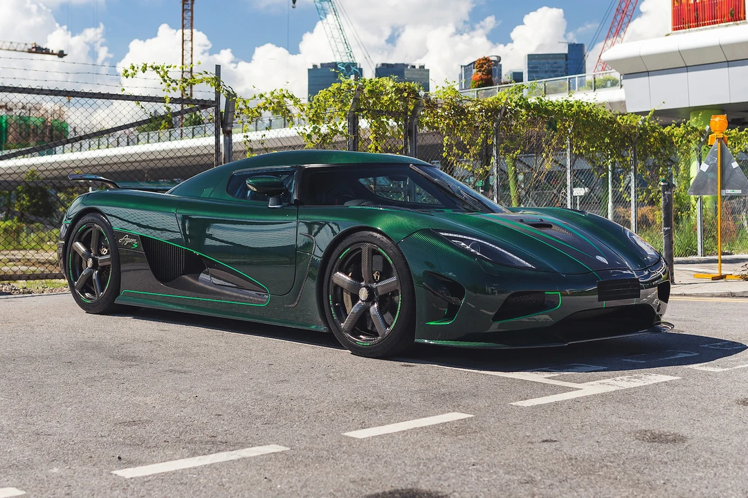 2012 Koenigsegg Agera - Image 2 of 31