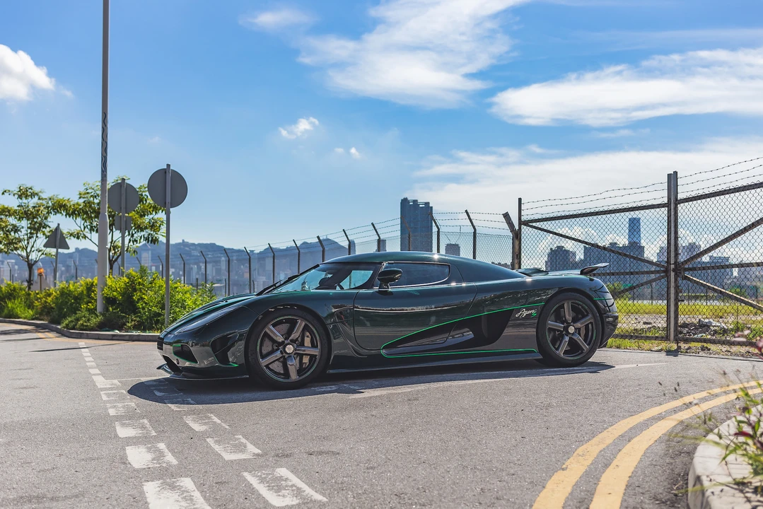 2012 Koenigsegg Agera - Image 24 of 31